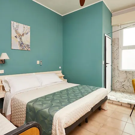 Naty Hotel